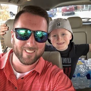 Meet your Posher, Bobby